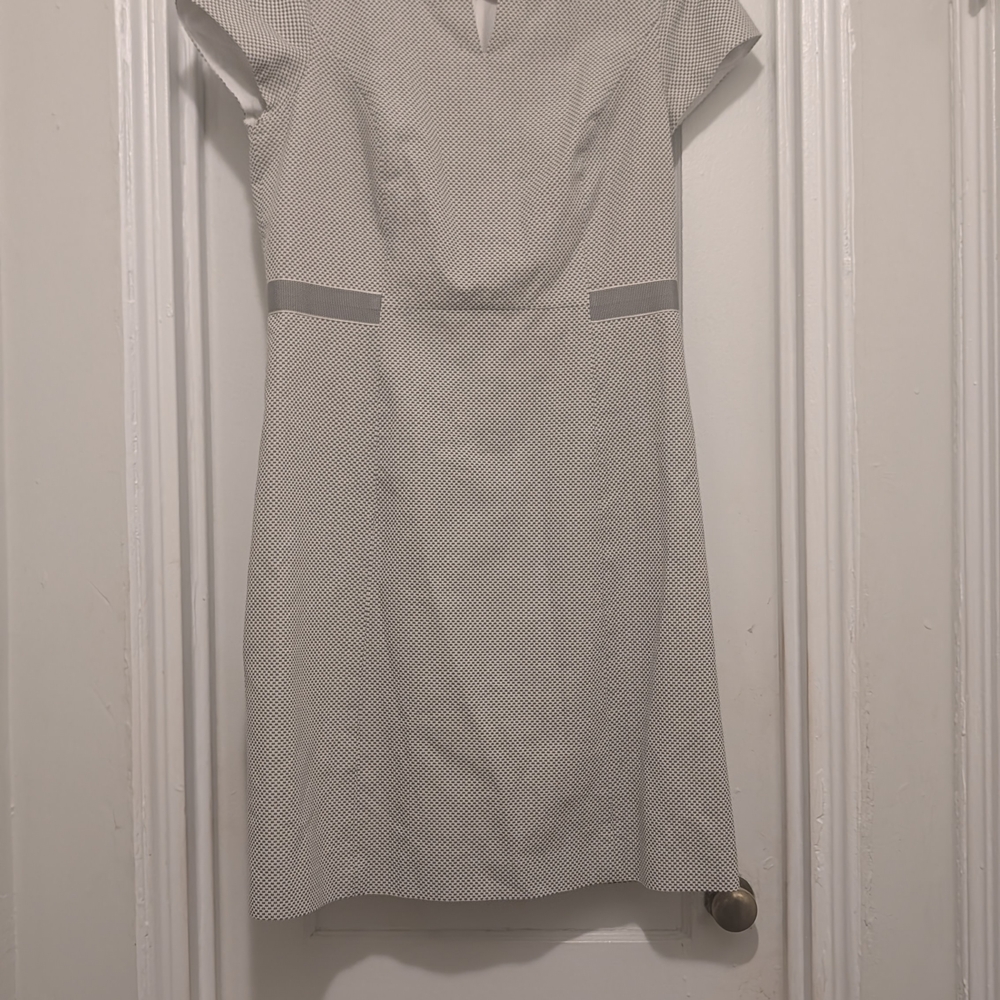 Talbots Textured Cap-Sleeve Sheath Dress in Light Gray